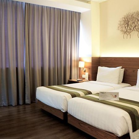 Grand Whiz Poins Simatupang Jakarta Eksteriør bilde